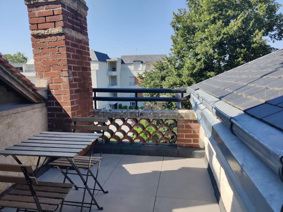 Bel Appart Renove Avec Terrasse Сент-Авертен Экстерьер фото